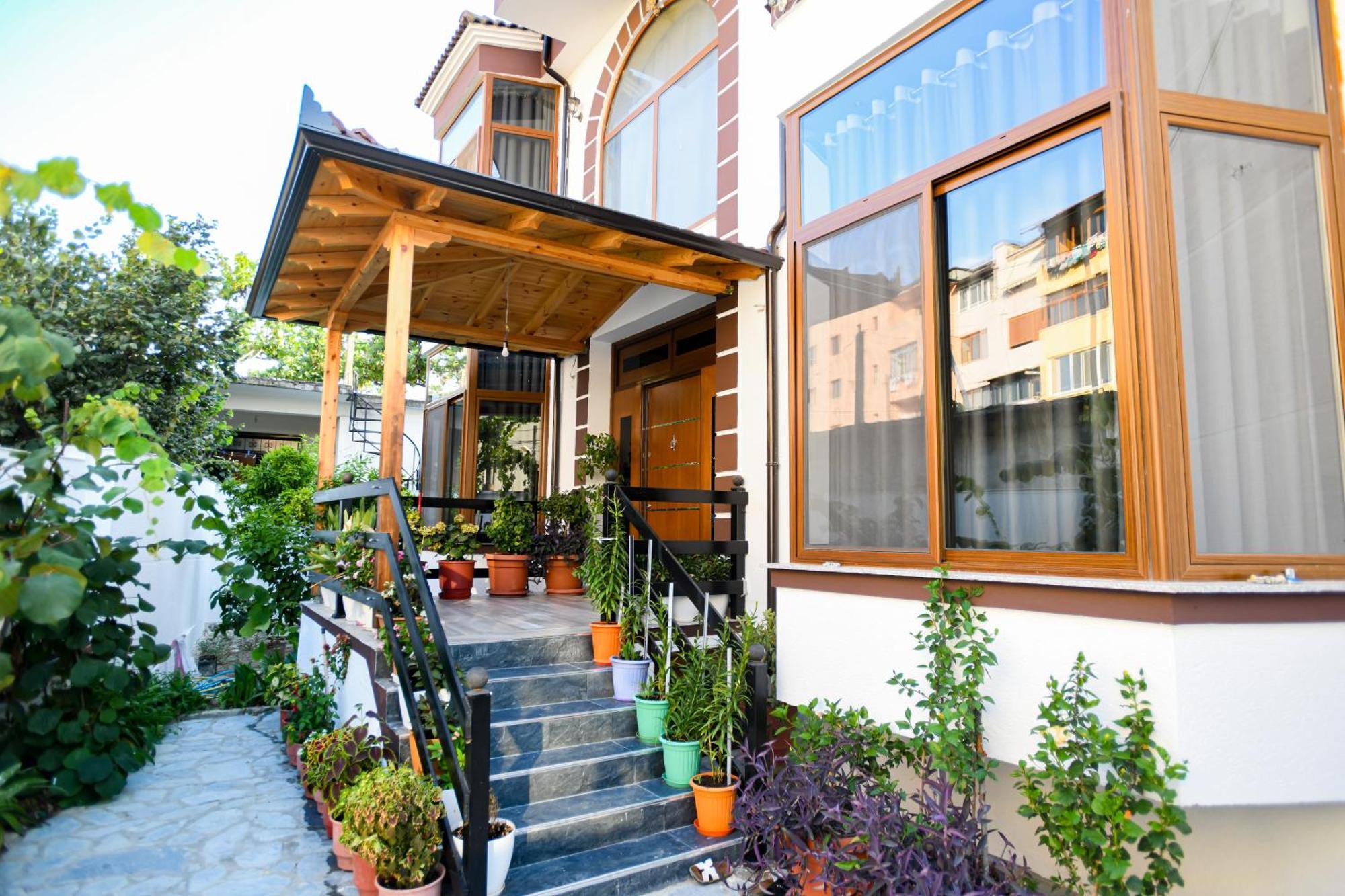 Vila Rivaaa Berat Exterior foto